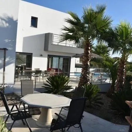 Villa Salvatore Lourinha (Lisbon)